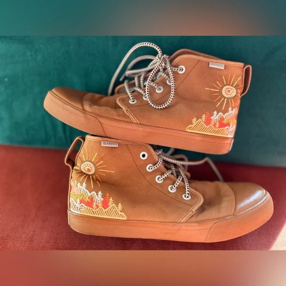 BANGS Brown High-Top Sneakers with Sun and Landscape Design size 7 - Picture 8 of 16